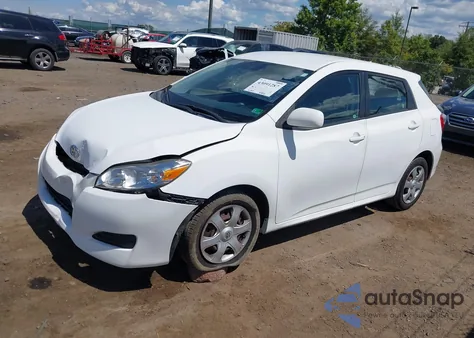 2009 Toyota Matrix z USA, uszkodzony, nr VIN 2T1KU40E59C085534